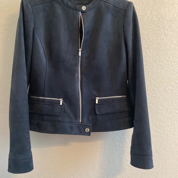 Calvin Klein faux suede suit charcoal color - size 6 - Picture 2 of 5